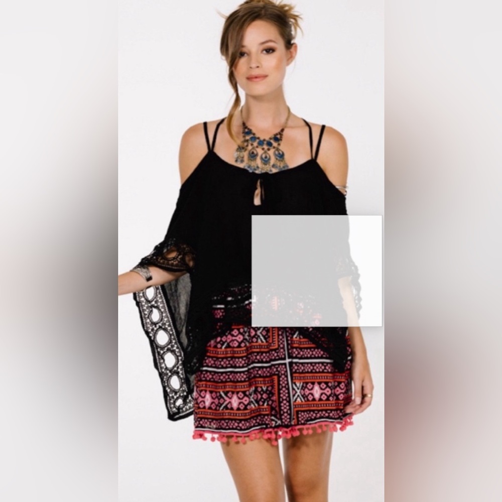 RAGA Anthropologie Santa Clarita White Top New